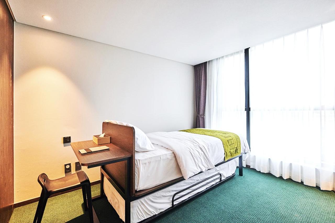 Jeju Pureun Hotel Seogwipo Eksteriør billede